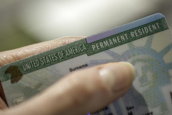 2024 Green Card Başvuruları: Süreç, Şartlar ve Tarihler