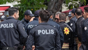 2024-polislik-taban-puanlari-ve-kpss-on-lisans-sureci-d7lqw5Fu.jpg