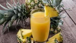 ananas-suyunun-faydalari-nelerdir-ananasin-kadin-sagligina-etkileri-HpP92bcF.jpg