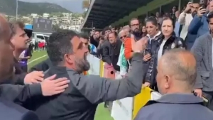arda-turan-cildirdi-secil-erzanin-adini-duydu-kufur-etti-ne-secil-erzanmis-UkHkLrhd.jpg