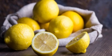 bosuna-israf-ediyormusuz-limon-kabugunun-7-inanilmaz-faydasi-cfU9qPjj.jpg