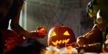 cadilar-bayrami-halloween-ve-tarihcesi-MLRsrQfO.jpg
