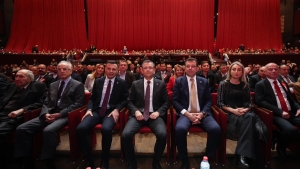 chpnin-vefa-gecesine-kemal-kilicdaroglu-katilmadi-ZfQhp1iF.jpg
