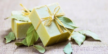 defne-sabunu-faydalari-nelerdir-neye-iyi-gelir-defne-sabunu-nasil-yapilir-dXZRZjh7.jpg