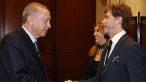 devlet-opera-ve-balesi-genel-mudurlugune-tan-sagturk-atandi-3GwLQu3D.jpg
