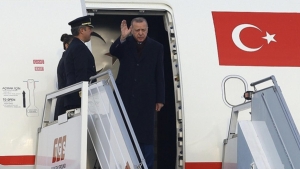 diplomasi-zirvesi-cumhurbaskani-erdogan-birlesik-arap-emirliklerine-gitti-2Z8Rr7MO.jpg