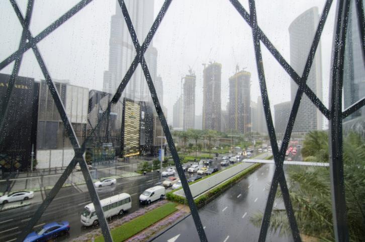 Dubai'de Sel Suları ve Yapay Yağmur Uygulamaları