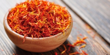 dunyanin-en-pahali-baharati-olan-safranin-kanitlanmis-faydalari-DgM4Kwwq.jpg