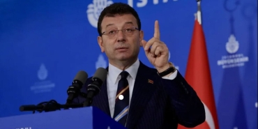 ekrem-imamoglu-ne-kadar-basarili-anketi-39-ilcede-soruldu-UgpNaXDn.jpg