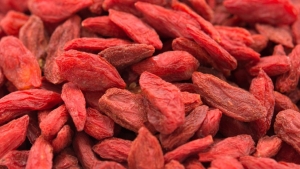goji-berry-nedir-faydalari-nelerdir-goji-berry-meyvesi-nasil-tuketilmelidir-SjIQvTFG.jpg