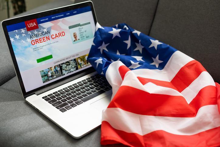 Green Card Başvuru Tarihleri ve Şartları
