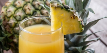 her-gun-1-bardak-ananas-suyu-icmek-ne-ise-yarar-kokunuz-bile-degisebilir-tN7bvhPE.jpg