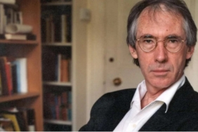 ian-mcewan-findik-kabugu-ile-ne-kadar-sira-disi-bir-yazar-oldugunu-gosteriyor-F53pAm9Z.jpg