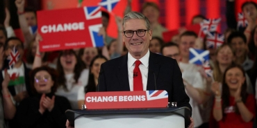 ingilterede-isci-partisi-kazandi-bundan-sonra-ne-olacak-cYIzEV2w.jpg