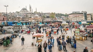 istanbulda-yeni-donem-eminonune-girisler-artik-ucretli-olacak-zDkQitUv.jpg