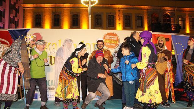 Kalandar Nasıl Kutlanır?