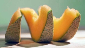 kavun-kabugunun-faydalari-nelerdir-metabolizma-odem-yag-yakimi-a87Z9Hin.jpg