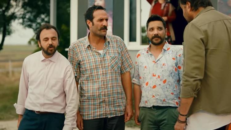 Kırk Yalan Filmi Hakkında