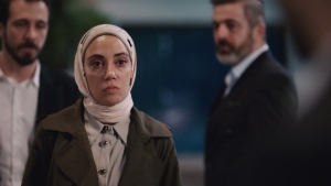kizilcik-serbeti-bu-aksam-var-mi-yeni-bolum-ne-zaman-20-ekim-show-tv-Zp5WSOGM.jpg