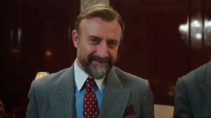 kral-kaybedersenin-yildizi-halit-ergencin-asil-meslegi-bakin-ne-cikti-RkRFgn88.jpg