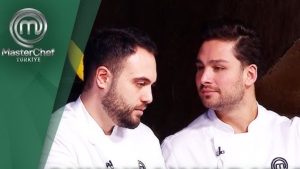 masterchef-2024-finali-ne-zaman-saat-kacta-onur-mu-kerem-mi-kazanacak-lW3ZyXJr.jpg