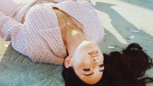 megan-fox-yeni-gogusleri-icin-ne-kadar-para-harcadigini-acikladi-bbPGORyU.jpg