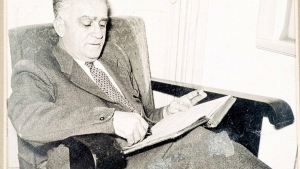 ne-zamanin-icindeyim-ne-de-busbutun-disinda-diyen-ahmet-hamdi-tanpinar-122-yasinda-xpMmdIZn.jpg