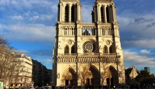 notre-dame-nedir-m6GGHzVZ.jpg