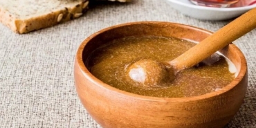 pekmezin-icine-karabiber-koyup-yemenin-faydalari-uXWSla9R.jpg
