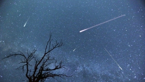 perseid-meteor-yagmuru-nedir-fByzfAkK.jpg