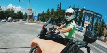 samsunda-trafik-polisi-genci-uyardi-olursen-ne-yapacagiz-yavrum-CDBZHtYv.jpg