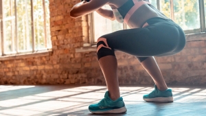 squat-hareketi-nedir-nasil-yapilir-squat-ne-ise-yarar-hangi-bolgeleri-calistirir-d9wt1xd4.jpg