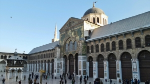 suriyenin-sembol-yapilarindan-emevi-camiine-rejimden-sonra-ziyaret-akini-wYSvhlZc.jpg