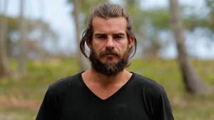 survivorun-iddiali-ismi-sir-gibi-sakliyordu-hakan-hatipoglunun-kiz-kardesi-ortaya-cikti-bu-ne-QtHsv4mg.jpg
