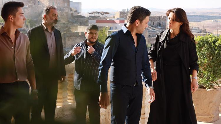 Uzak Şehir Dizisi: Alya'nın Zorlu Mücadelesi