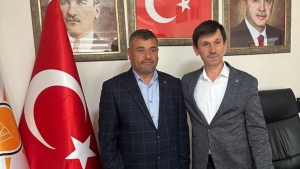 yeniden-refah-partisine-istifa-soku-ak-partiye-gectiler-hIN4grnt.jpg
