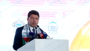 yilmaz-tunc-uluslararasi-ceza-mahkemesine-seslendi-israile-artik-dava-acilmali-CR2XPQOg.jpg