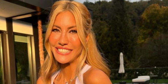 Çağla Şikel kahvaltıda ne yediğini takipçileri ile paylaştı