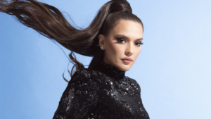 demet-akalin-aslen-nereli-iste-yaniti-mfCIUklg.jpg