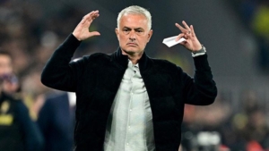 jose-mourinho-mac-sonunda-kuplere-bindi-amaciniz-nedir-t8SdeG3f.jpg