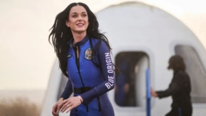 katy-perry-gibi-uzaya-seyahat-etmenin-maliyeti-ne-kadar-iste-fiyatlar-35bI9fN7.jpg