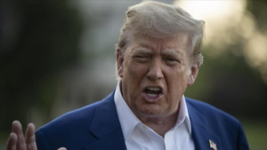 trumptan-yeni-hamle-avrupa-birligine-yuzde-30-gumruk-vergisi-uygulanacak-EX16SkuE.jpg