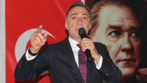 berhan-simsek-kimdir-kac-yasinda-nereli-chp-berhan-simseki-disiplin-kuruluna-sevk-etti-Vs9BZ48N.jpg