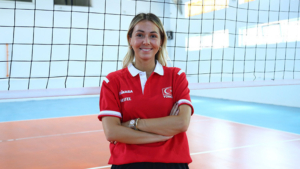 ecem-turker-kimdir-kac-yasinda-nereli-fenerbahce-medicana-yeni-menajeri-ecem-turker-kariyeri-ve-m9LjQZBF.jpg