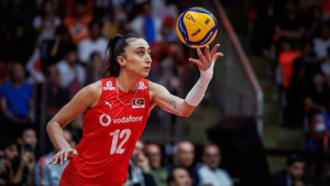 elif-sahin-kimdir-kac-yasinda-ve-nereli-boyu-kac-voleybolcu-elif-sahinin-hayati-ve-eG5tTHis.jpg